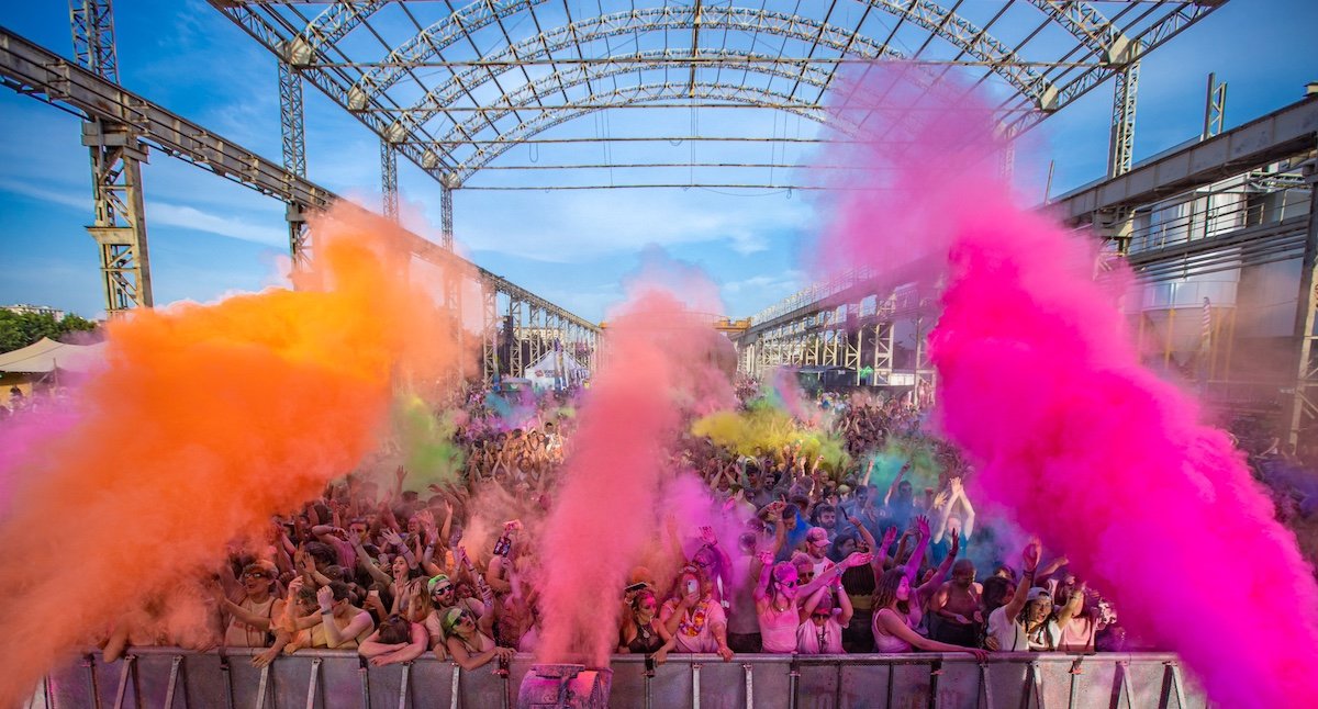 Holi Dance Festival: Napoli, Sardegna e Svizzera