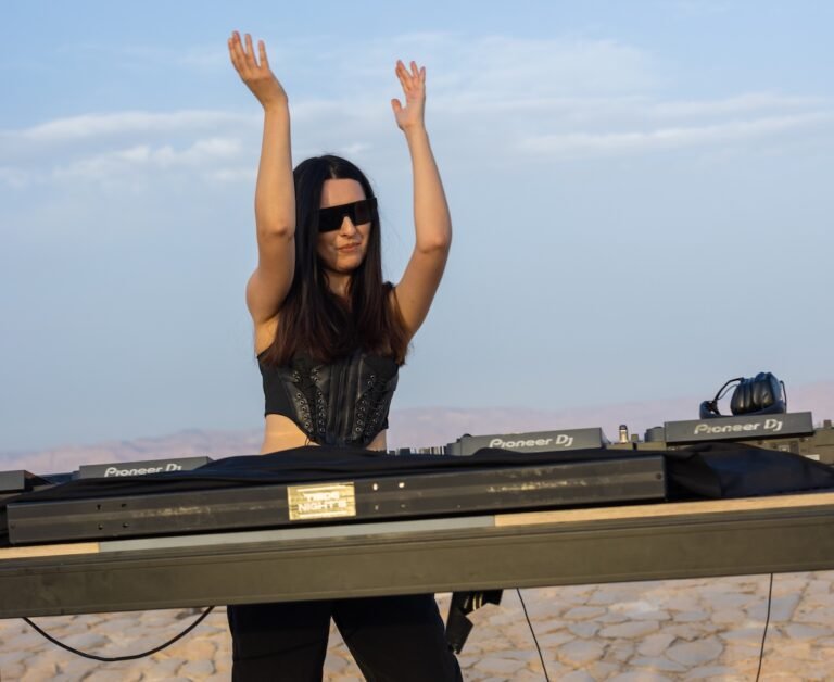 Lo streaming di Nifra e Tiede Night’s da Masada