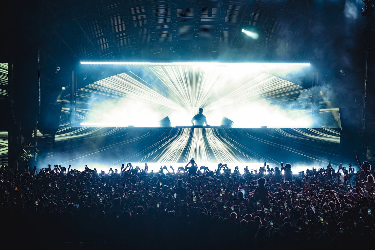 Calvin Harris Live At Ushuaïa Ibiza su Apple Music